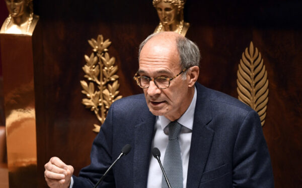 Éric Woerth abandonne son siège de député pour se lancer officiellement dans la course à la présidence du PMU